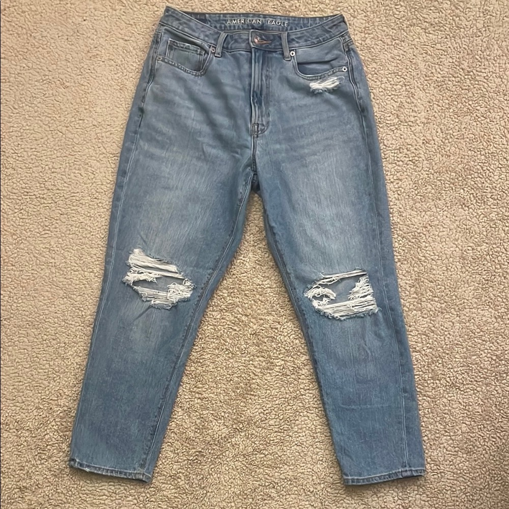 American Eagle Mom Jeans Distressed
